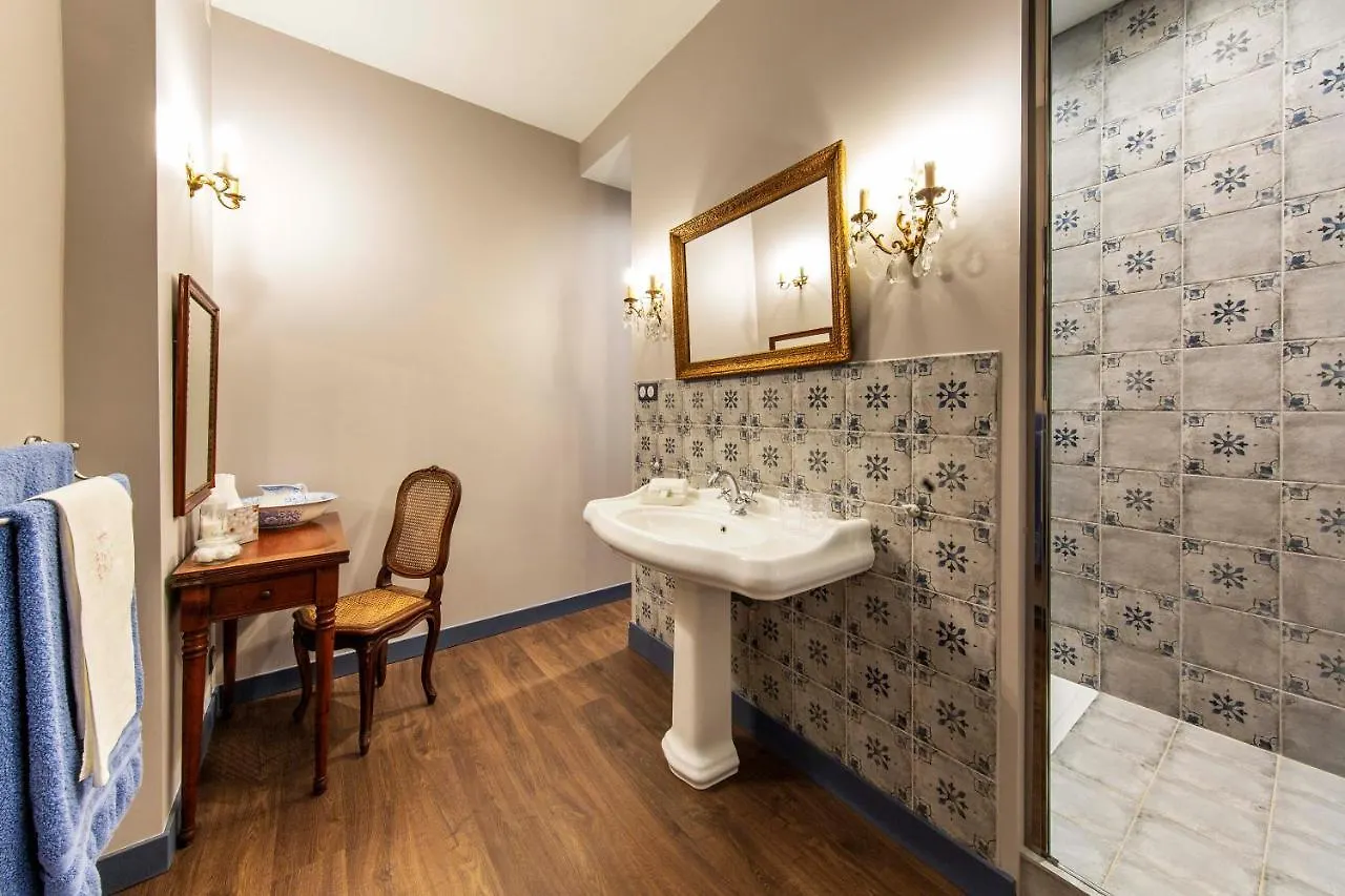 Bed & Breakfast Chateau De La Villedubois Mordelles